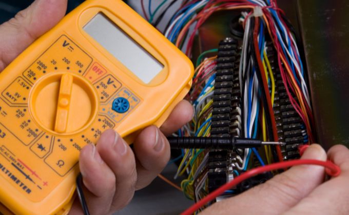 electrician-bg